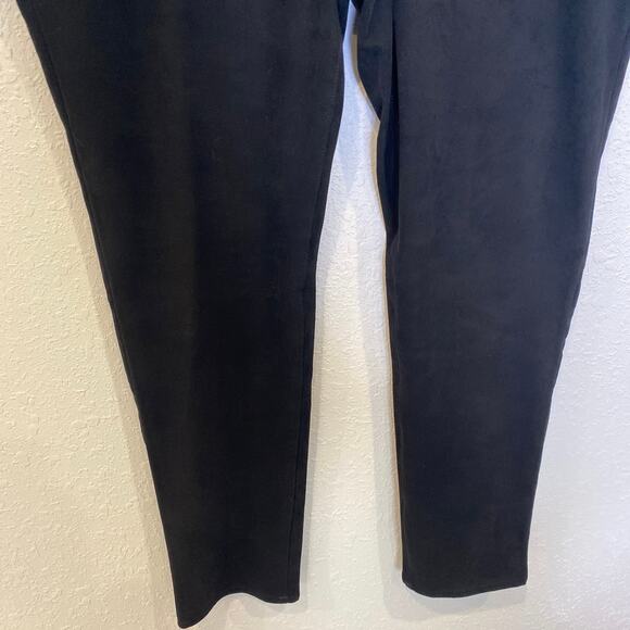 Chico’s Black Sueded Straight Leg Pants Pull On w/ Button EUC Sz 16 Polyester - Picture 3 of 14